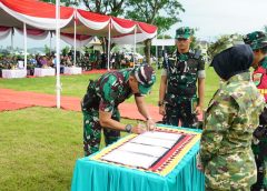 PANGDAM XXI/RADIN INTEN PIMPIN UPACARA PENUTUPAN TMMD KE-127 KODIM 0421/LAMPUNG SELATAN