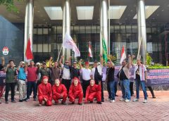 Aksi Tanpa Henti, Triga Lampung desak KPK Segera Tangkap Pelaku Korupsi di Lampung.