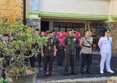 Peringati Hari Otonomi Daerah ke-XXX, Kasdim 0411/KM Hadiri Upacara di Pemda Metro Guna Perkuat Sinergi Pembangunan