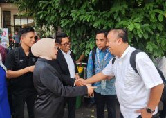 PH Arinal dan PH Budi Kurniawan Tunjukkan Keakraban di Tengah Sidang Korupsi