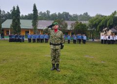 BABINSA KORAMIL 411-09/SS BERTINDAK SEBAGAI KOMANDAN UPACARA PERINGATI HARKITNAS 2026