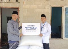 Ringankan Kebutuhan Santri, YBM BRILiaN Region 5 Bandar Lampung Tebar Kebaikan Melalui Program Berbagi Beras