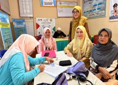 Tim Cek Kesehatan Gratis Puskesmas Rajabasa Indah Layani Warga dalam Rangkaian HUT ke-344 Kota Bandar Lampung