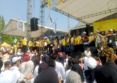 Ribuan Warga Padati Stadion Sukung Kotabumi, Colour Fun Gen-Z Aprozi Alam Berlangsung Meriah