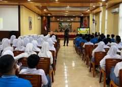 TIM SATGAS MABES TNI Gelar Sosialisasi Pencegahan KARHUTLA di SMAN 1 Terusan Nunyai