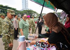Korem 043/Gatam ikut bazar murah HUT ke-81 TNI di Bandar Lampung